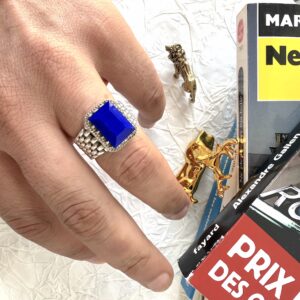 Emerald Cut Lapis Ring – Sharp Edges, Pure Power in Silver