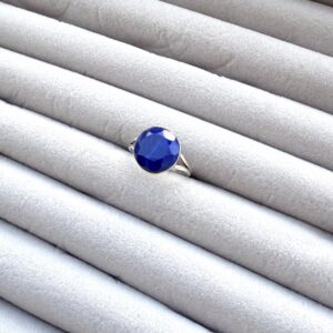 Circle of Calm – Round Lapis Ring in Solid Silver”